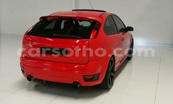 Sayi Na hannu Ford Focus ST Red Mota in Thaba–Tseka a Mafeteng Sayi Na hannu Ford Focus ST Red Mota in Thaba–Tseka a Mafeteng