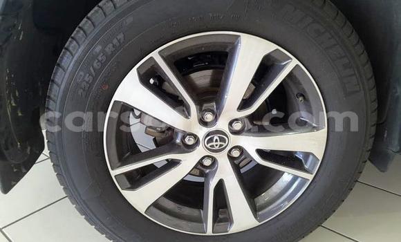 Acheter Occasion Voiture Toyota RAV4 Blanc à Butha–Buthe, Thaba-Tseka Acheter Occasion Voiture Toyota RAV4 Blanc à Butha–Buthe, Thaba-Tseka