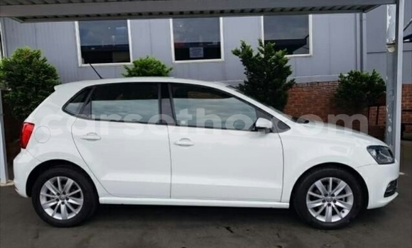 اشتري مستعمل Volkswagen Polo GTI White سيارة في Maseru في Maseru اشتري مستعمل Volkswagen Polo GTI White سيارة في Maseru في Maseru
