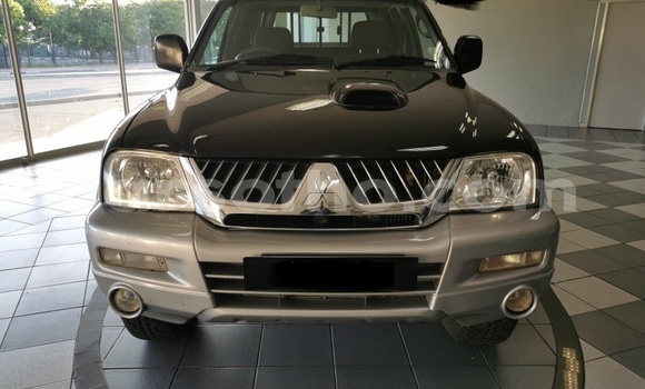 Sayi Na hannu Mitsubishi Colt Black Mota in Maseru a Maseru Sayi Na hannu Mitsubishi Colt Black Mota in Maseru a Maseru