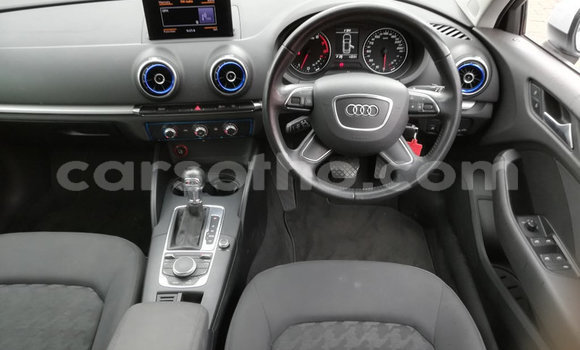 Sayi Na hannu Audi A3 White Mota in Maseru a Maseru Sayi Na hannu Audi A3 White Mota in Maseru a Maseru