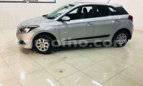 اشتري مستعمل Hyundai i20 Silver سيارة في Mafeteng في Mafeteng اشتري مستعمل Hyundai i20 Silver سيارة في Mafeteng في Mafeteng