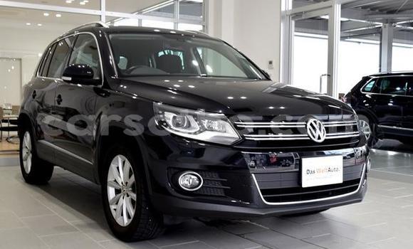 Acheter Occasion Voiture Volkswagen Tiguan Noir à Thaba–Tseka, Mafeteng Acheter Occasion Voiture Volkswagen Tiguan Noir à Thaba–Tseka, Mafeteng