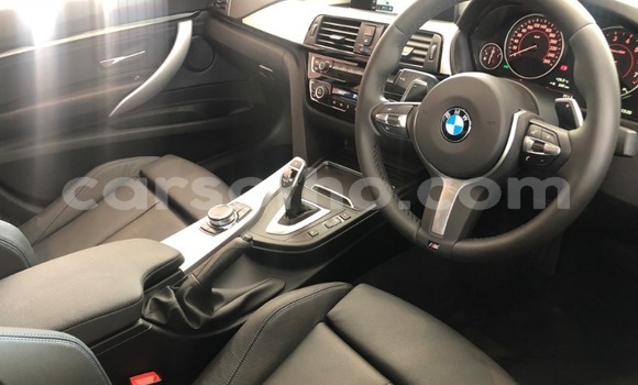 Sayi Na hannu BMW 3–Series White Mota in Roma a Maseru Sayi Na hannu BMW 3–Series White Mota in Roma a Maseru
