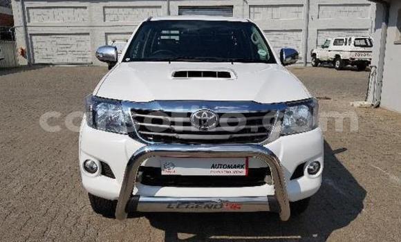 Buy Used Toyota Hilux Green Car in Maputsoe in Leribe Buy Used Toyota Hilux Green Car in Maputsoe in Leribe