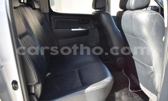 Buy Used Toyota Hilux Red Car in Maputsoe in Leribe Buy Used Toyota Hilux Red Car in Maputsoe in Leribe