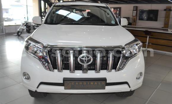 اشتري مستعمل Toyota Land Cruiser White سيارة في Teyateyaneng في Berea اشتري مستعمل Toyota Land Cruiser White سيارة في Teyateyaneng في Berea
