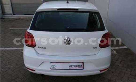 Acheter Occasion Voiture Volkswagen Polo Blanc à Butha Buthe, Butha-Buthe Acheter Occasion Voiture Volkswagen Polo Blanc à Butha Buthe, Butha-Buthe