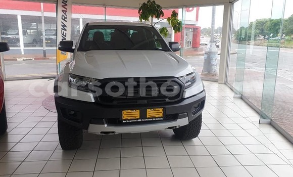 Sayi Na hannu Ford Ranger White Mota in Maputsoe a Leribe Sayi Na hannu Ford Ranger White Mota in Maputsoe a Leribe