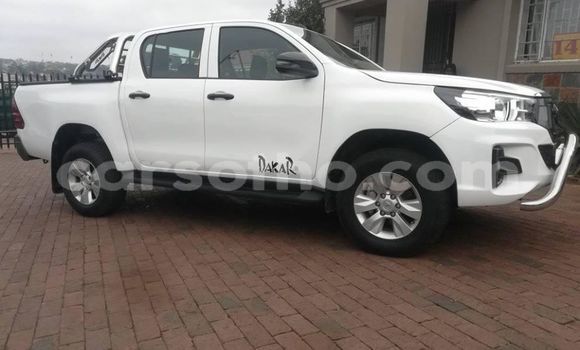 Buy Used Toyota Hilux White Car in Maseru in Maseru Buy Used Toyota Hilux White Car in Maseru in Maseru