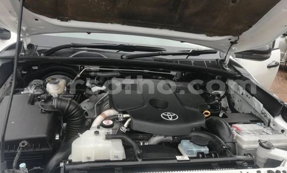Buy Used Toyota Hilux White Car in Maseru in Maseru Buy Used Toyota Hilux White Car in Maseru in Maseru