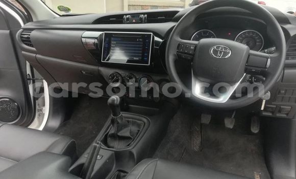Buy Used Toyota Hilux White Car in Maseru in Maseru Buy Used Toyota Hilux White Car in Maseru in Maseru