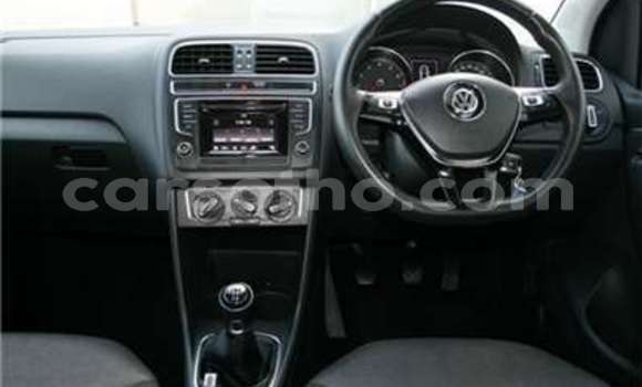 Acheter Occasion Voiture Volkswagen Polo Blanc à Butha Buthe, Butha-Buthe Acheter Occasion Voiture Volkswagen Polo Blanc à Butha Buthe, Butha-Buthe