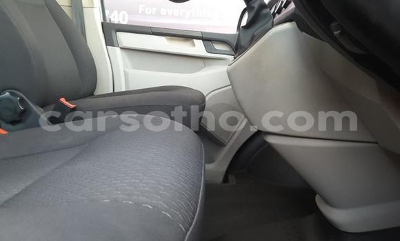 Acheter Occasion Voiture Volkswagen California Gris à Maseru, Maseru Acheter Occasion Voiture Volkswagen California Gris à Maseru, Maseru