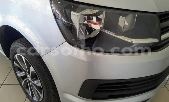 Acheter Occasion Voiture Volkswagen California Gris à Maseru, Maseru Acheter Occasion Voiture Volkswagen California Gris à Maseru, Maseru