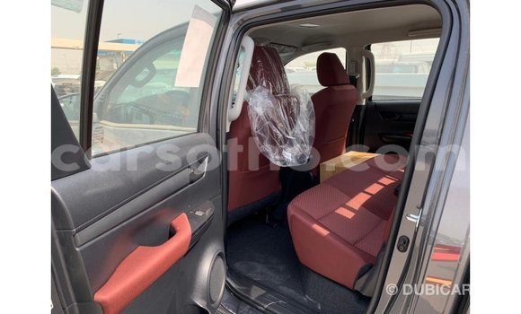 Sayi Imported Toyota Hilux Other Mota in Import - Dubai a Maseru Sayi Imported Toyota Hilux Other Mota in Import - Dubai a Maseru