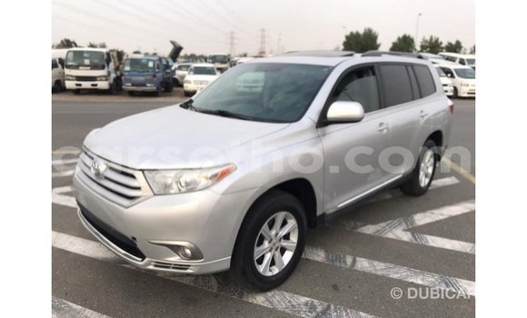 Buy Import Toyota Highlander Other Car in Import - Dubai in Maseru Buy Import Toyota Highlander Other Car in Import - Dubai in Maseru