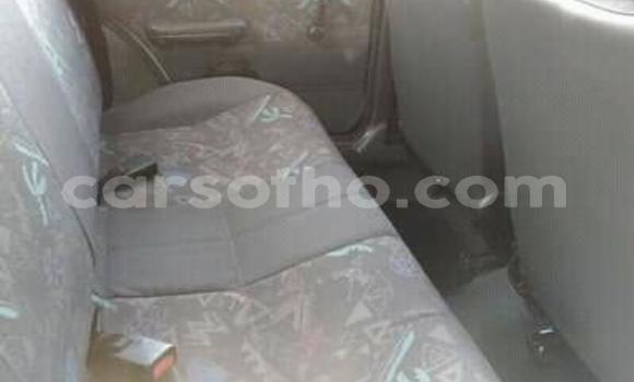 Acheter Occasion Voiture Mazda 323 Marron à Maputsoa, Leribe Acheter Occasion Voiture Mazda 323 Marron à Maputsoa, Leribe