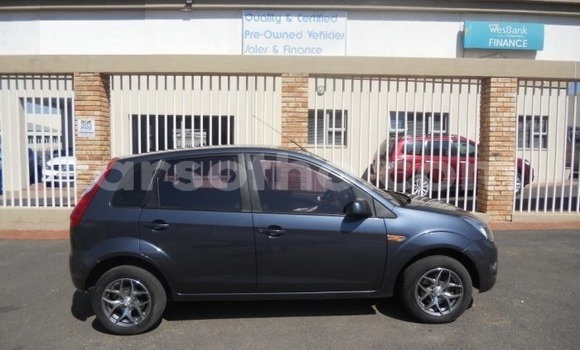 Buy Used Ford Fiesta Silver Car in Maputsoe in Leribe Buy Used Ford Fiesta Silver Car in Maputsoe in Leribe