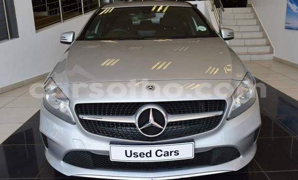 Acheter Occasion Voiture Mercedes-Benz A–Class Gris à Thaba–Tseka, Mafeteng Acheter Occasion Voiture Mercedes-Benz A–Class Gris à Thaba–Tseka, Mafeteng