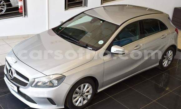 Acheter Occasion Voiture Mercedes-Benz A–Class Gris à Thaba–Tseka, Mafeteng Acheter Occasion Voiture Mercedes-Benz A–Class Gris à Thaba–Tseka, Mafeteng