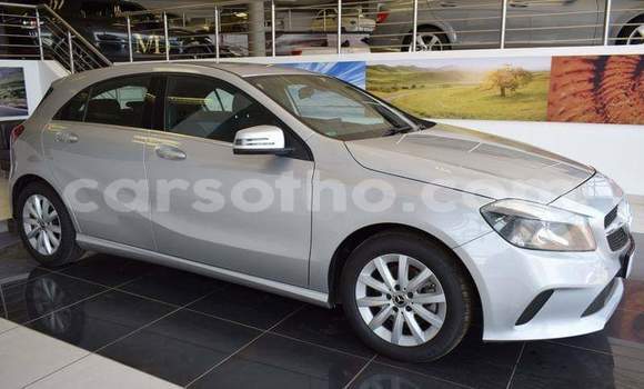Acheter Occasion Voiture Mercedes-Benz A–Class Gris à Thaba–Tseka, Mafeteng Acheter Occasion Voiture Mercedes-Benz A–Class Gris à Thaba–Tseka, Mafeteng