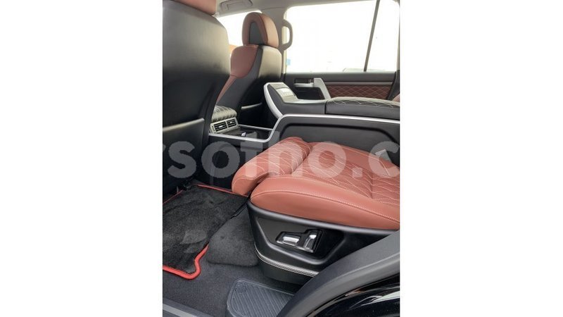 Big with watermark toyota land cruiser maseru import dubai 15190