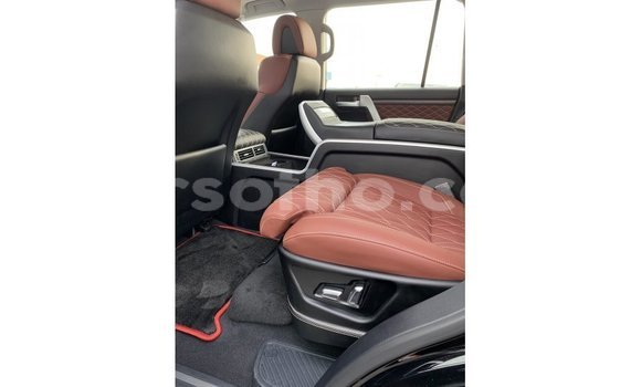 Buy Import Toyota Land Cruiser Black Car in Import - Dubai in Maseru Buy Import Toyota Land Cruiser Black Car in Import - Dubai in Maseru