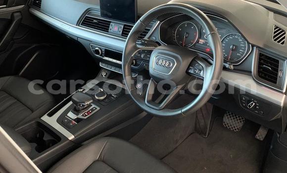 Sayi Na hannu Audi Q5 Black Mota in Maseru a Maseru Sayi Na hannu Audi Q5 Black Mota in Maseru a Maseru