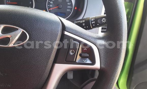 Sayi Na hannu Hyundai i20 Beige Mota in Maseru a Maseru Sayi Na hannu Hyundai i20 Beige Mota in Maseru a Maseru