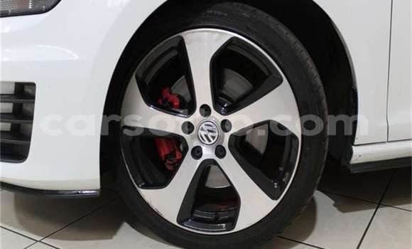 اشتري مستعمل Volkswagen Golf GTI White سيارة في Maseru في Maseru اشتري مستعمل Volkswagen Golf GTI White سيارة في Maseru في Maseru