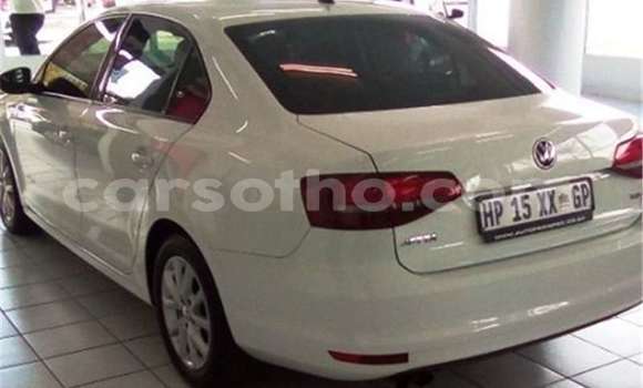 Sayi Na hannu Volkswagen Jetta White Mota in Maseru a Maseru Sayi Na hannu Volkswagen Jetta White Mota in Maseru a Maseru