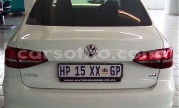 Sayi Na hannu Volkswagen Jetta White Mota in Maseru a Maseru Sayi Na hannu Volkswagen Jetta White Mota in Maseru a Maseru
