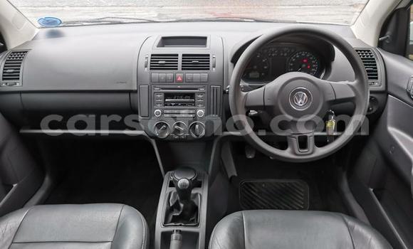 Sayi Na hannu Volkswagen Polo White Mota in Roma a Maseru Sayi Na hannu Volkswagen Polo White Mota in Roma a Maseru