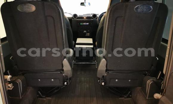 Sayi Na hannu Land Rover Defender Green Mota in Hlotse a Leribe Sayi Na hannu Land Rover Defender Green Mota in Hlotse a Leribe