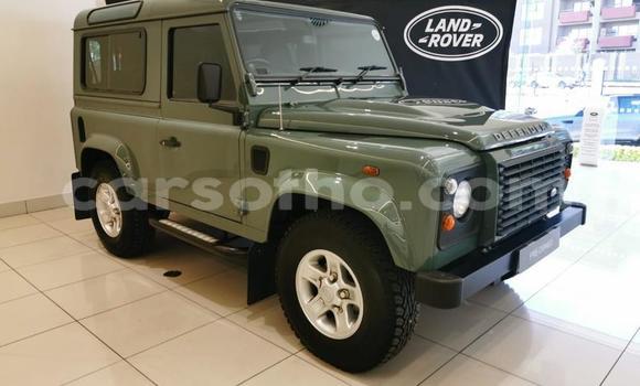 Sayi Na hannu Land Rover Defender Green Mota in Hlotse a Leribe Sayi Na hannu Land Rover Defender Green Mota in Hlotse a Leribe