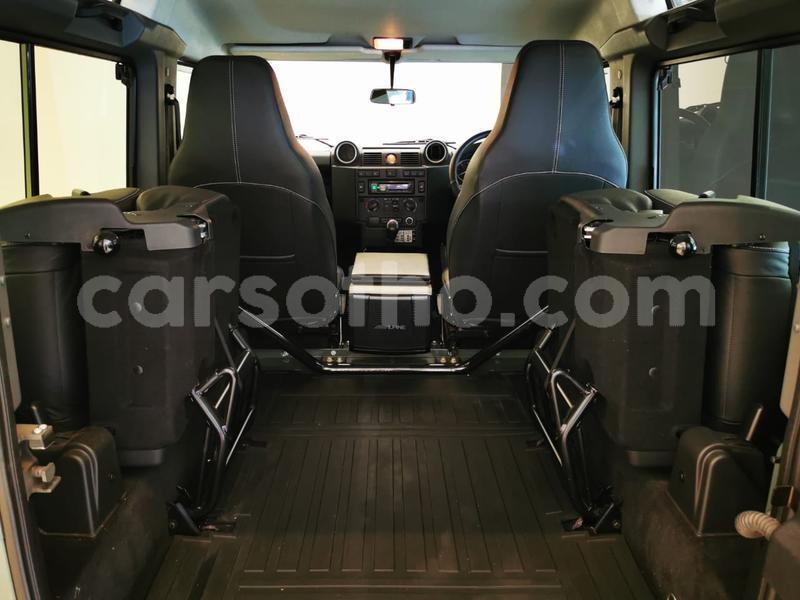 Big with watermark land rover defender leribe hlotse 15220