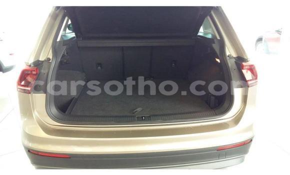 Sayi Na hannu Volkswagen Tiguan Other Mota in Mokhotlong a Berea Sayi Na hannu Volkswagen Tiguan Other Mota in Mokhotlong a Berea