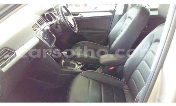 Sayi Na hannu Volkswagen Tiguan Other Mota in Mokhotlong a Berea Sayi Na hannu Volkswagen Tiguan Other Mota in Mokhotlong a Berea