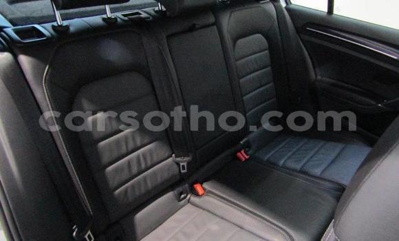 Sayi Na hannu Volkswagen Golf R Silver Mota in Maseru a Maseru Sayi Na hannu Volkswagen Golf R Silver Mota in Maseru a Maseru