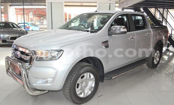 Sayi Na hannu Ford Ranger Silver Mota in Roma a Maseru Sayi Na hannu Ford Ranger Silver Mota in Roma a Maseru