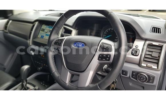 Sayi Na hannu Ford Ranger White Mota in Maseru a Maseru Sayi Na hannu Ford Ranger White Mota in Maseru a Maseru