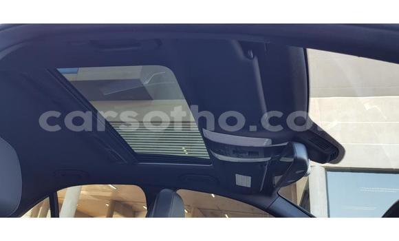 Sayi Na hannu Mercedes-Benz C–Class White Mota in Maseru a Maseru Sayi Na hannu Mercedes-Benz C–Class White Mota in Maseru a Maseru