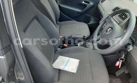 اشتري مستعمل Volkswagen Polo Silver سيارة في Mafeteng في Mafeteng اشتري مستعمل Volkswagen Polo Silver سيارة في Mafeteng في Mafeteng