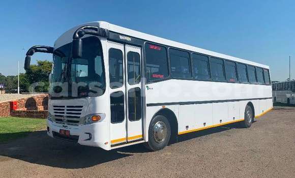 Buy Used Hino 300 Series White Truck in Maseru in Maseru Buy Used Hino 300 Series White Truck in Maseru in Maseru