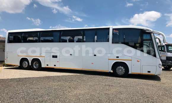 اشتري مستعمل Volvo F4 White شاحنة في Maseru في Maseru اشتري مستعمل Volvo F4 White شاحنة في Maseru في Maseru