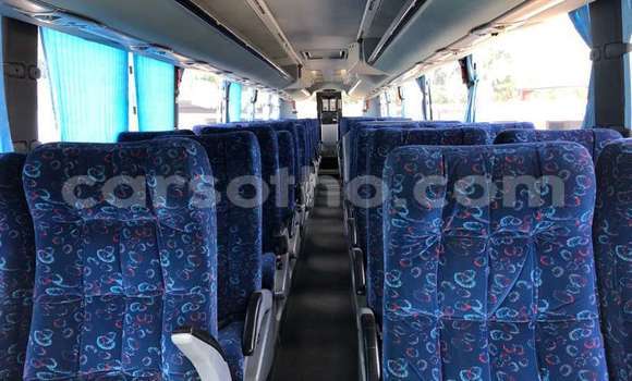 اشتري مستعمل Volvo F4 White شاحنة في Maseru في Maseru اشتري مستعمل Volvo F4 White شاحنة في Maseru في Maseru