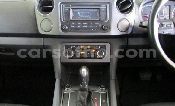 اشتري مستعمل Volkswagen Amarok Black سيارة في Roma في Maseru اشتري مستعمل Volkswagen Amarok Black سيارة في Roma في Maseru