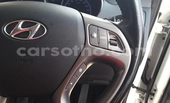 Acheter Occasion Voiture Hyundai ix35 Blanc à Maseru, Maseru Acheter Occasion Voiture Hyundai ix35 Blanc à Maseru, Maseru
