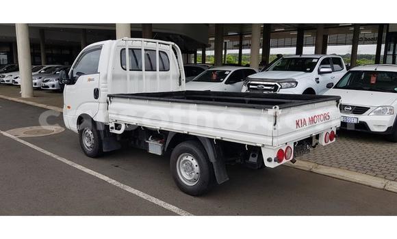 Acheter Occasion Voiture Kia K3 Blanc à Maseru, Maseru Acheter Occasion Voiture Kia K3 Blanc à Maseru, Maseru